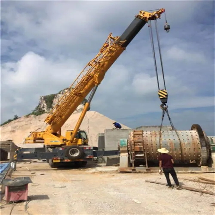 石渠吊车的运输费用是否包含在租赁费用中